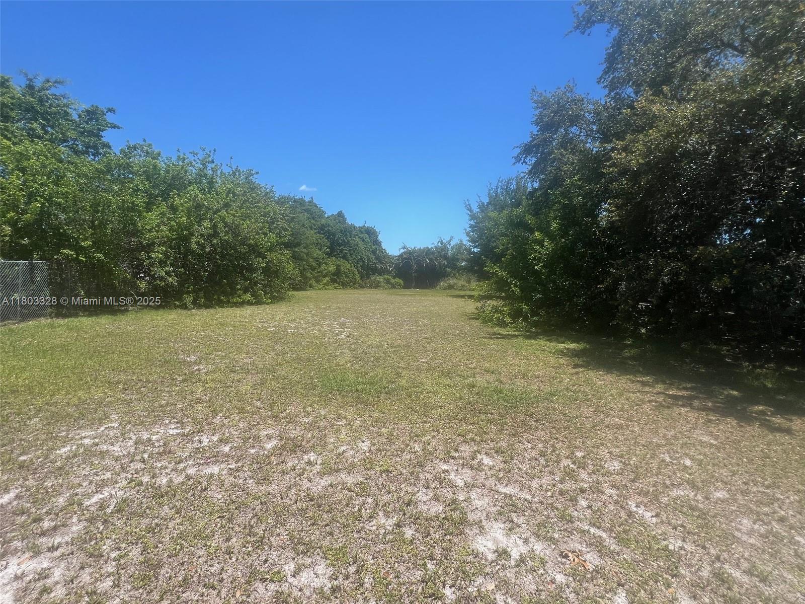 16300 NW 44th Ct, Miami Gardens, Florida image 4