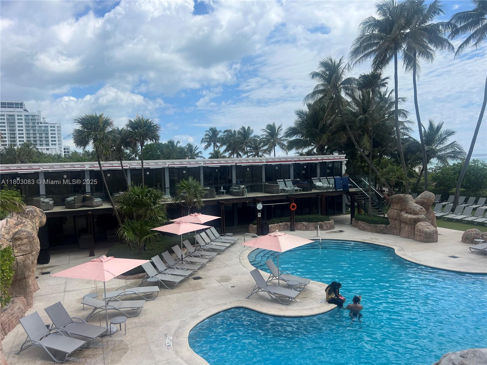 5225 Collins Ave #914, Miami Beach, Florida image 5