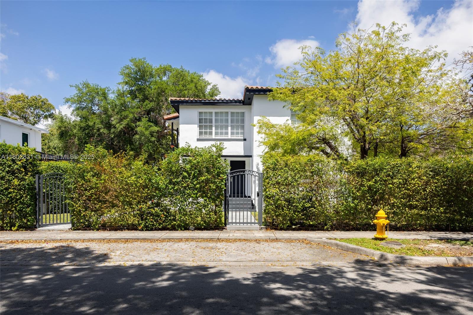 Property photo # 0
