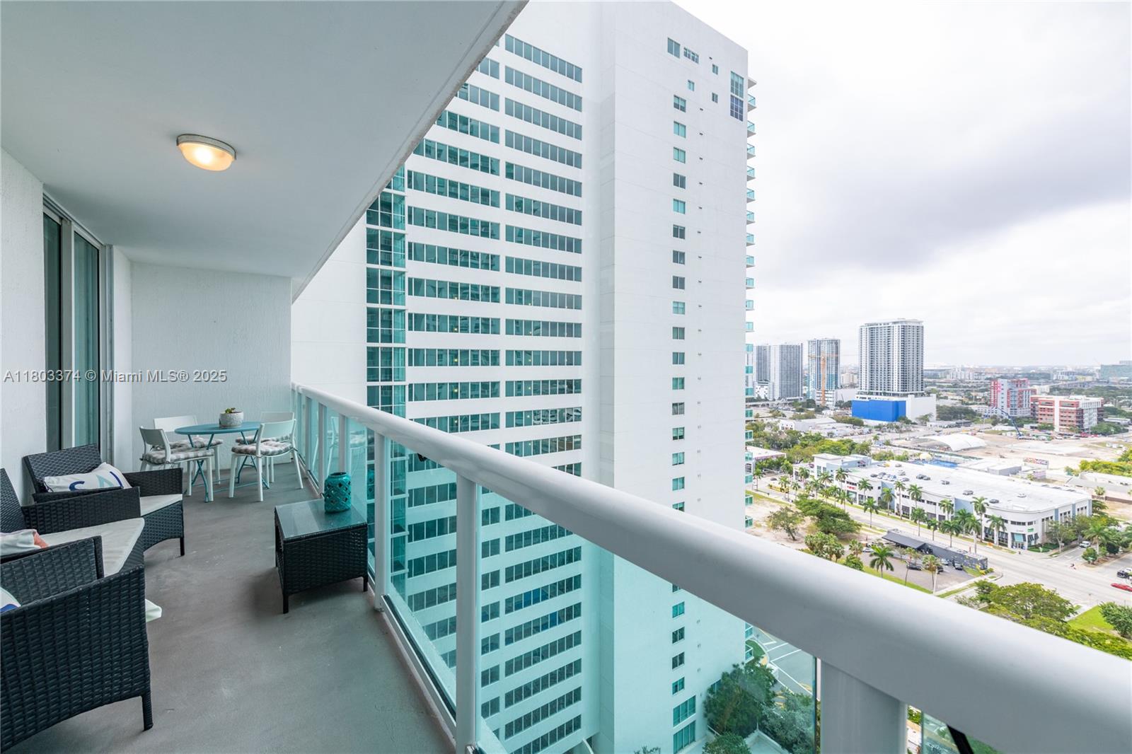 1800 N Bayshore Dr #2408, Miami FL 33132