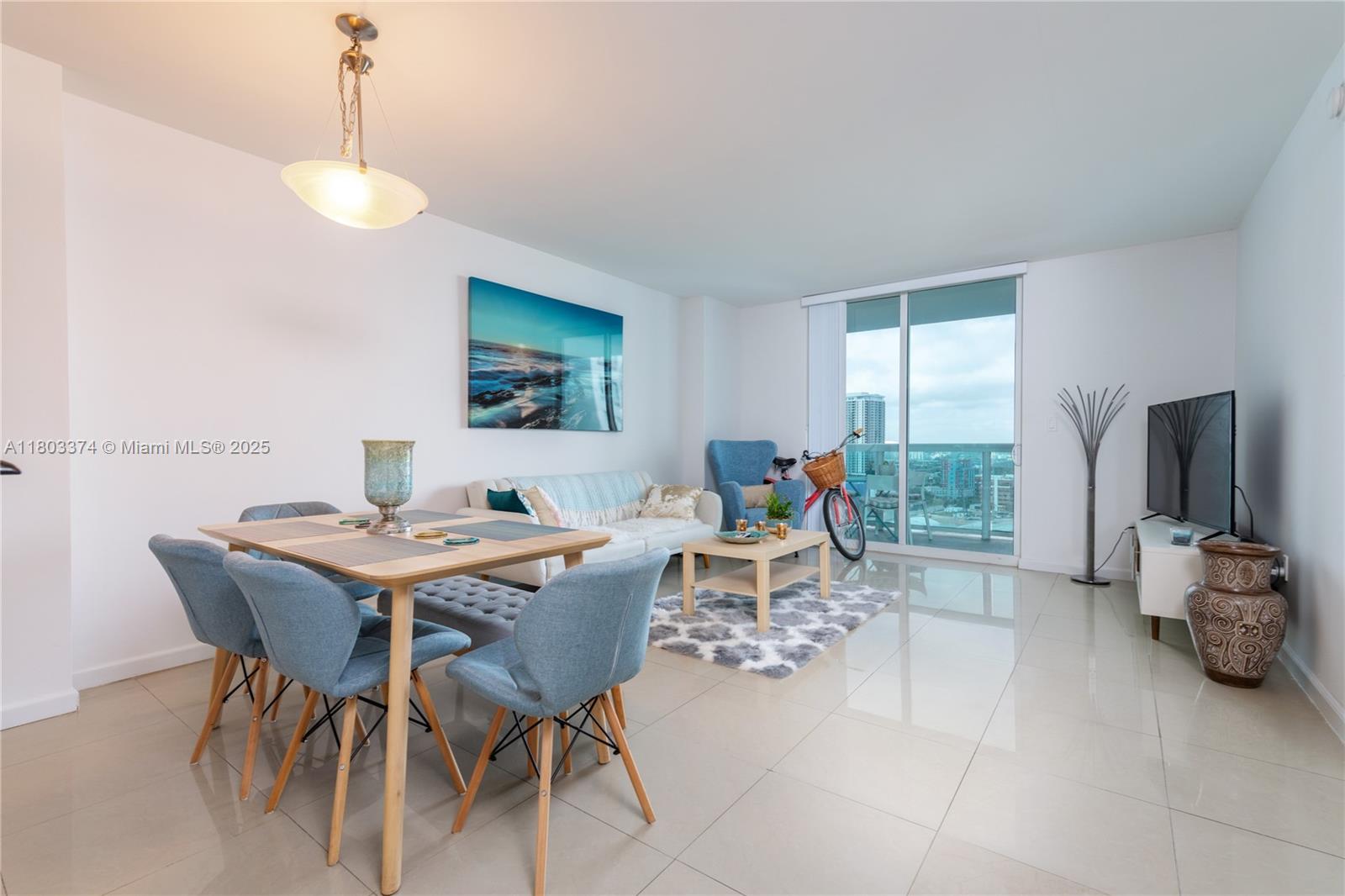 1800 N Bayshore Dr #2408, Miami FL 33132