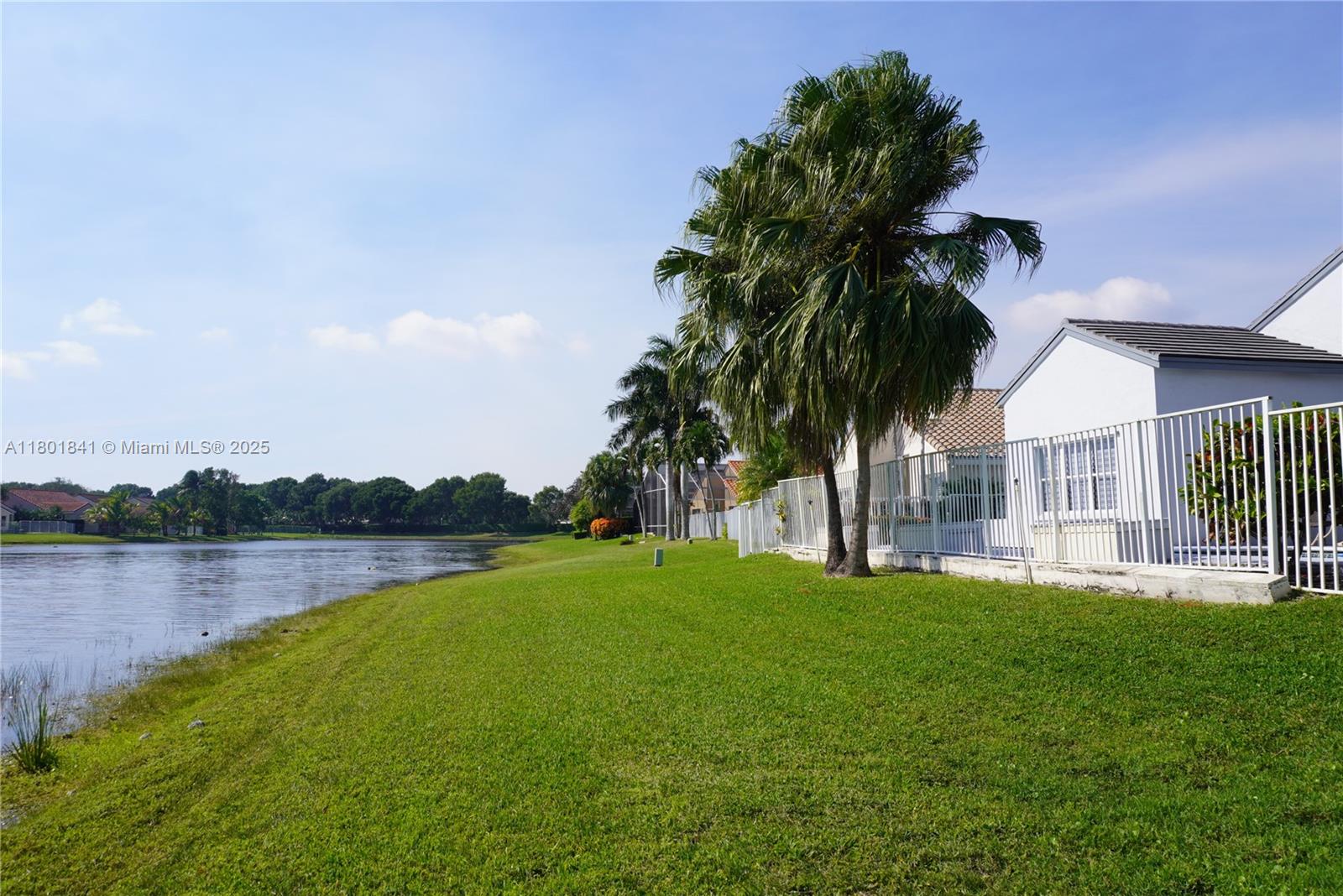 1132 Cedar Falls Dr, Weston, Florida image 21