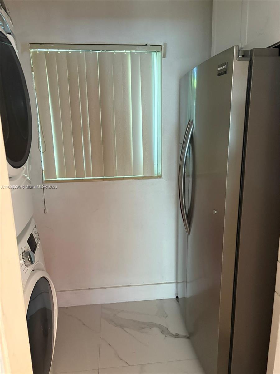 963 Nautilus Isle, Dania Beach, Florida image 23