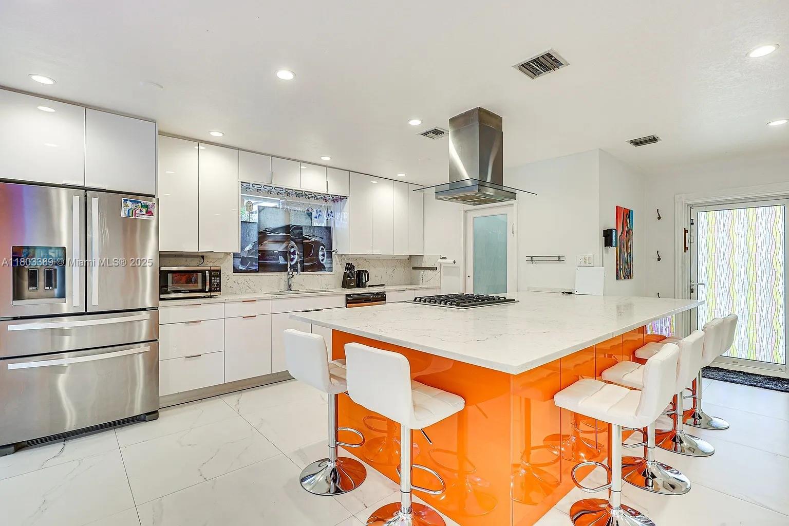963 Nautilus Isle, Dania Beach, Florida image 9