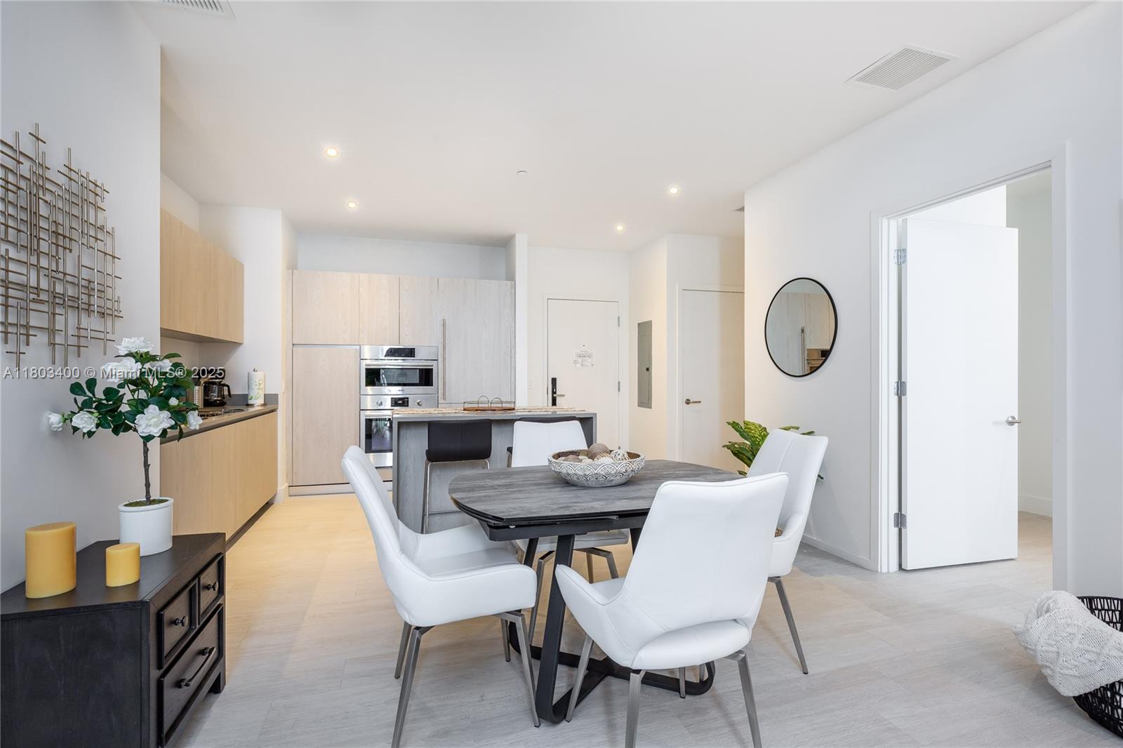 Property photo # 2