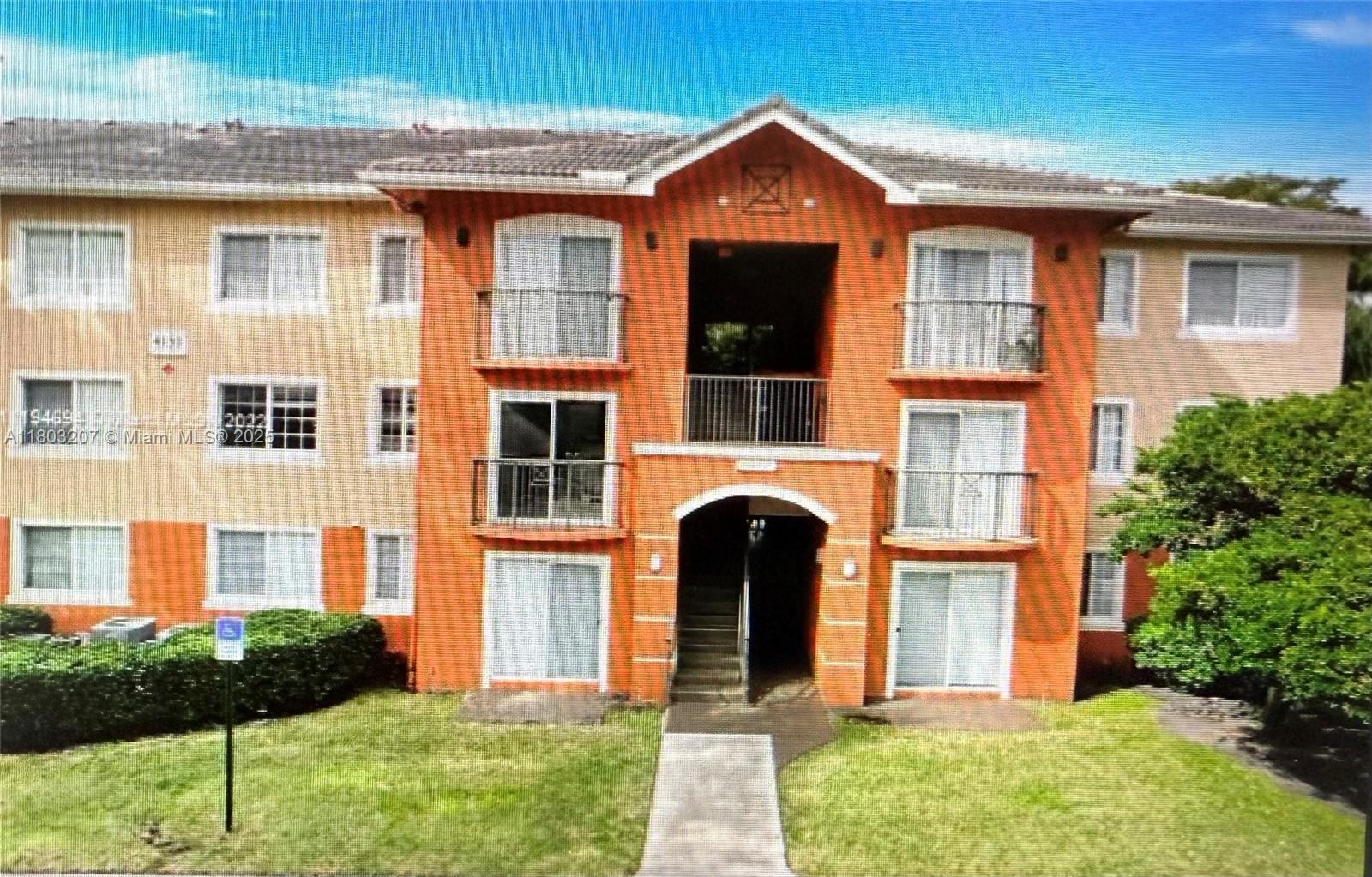 Property photo # 0