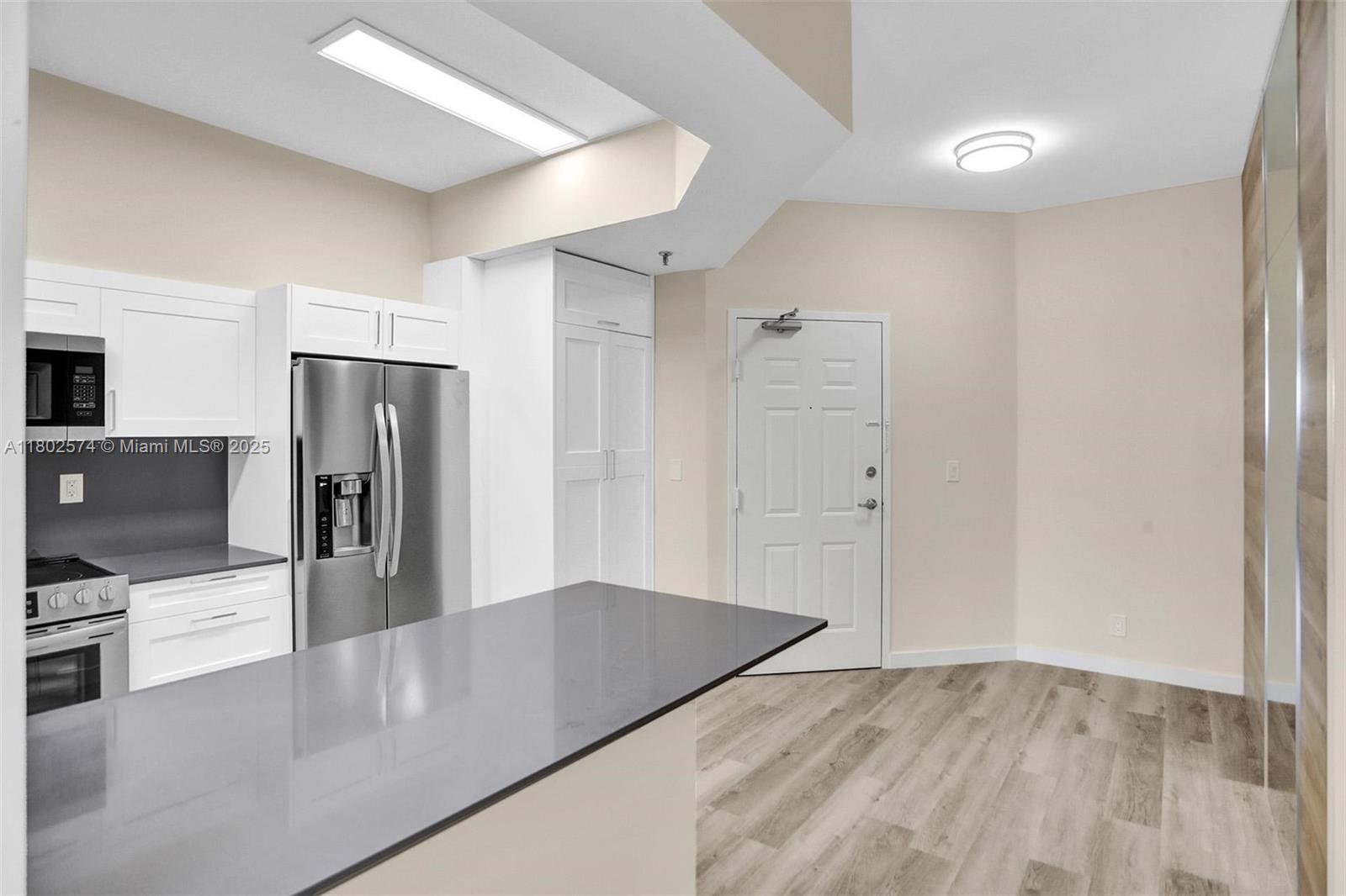 Property photo # 9