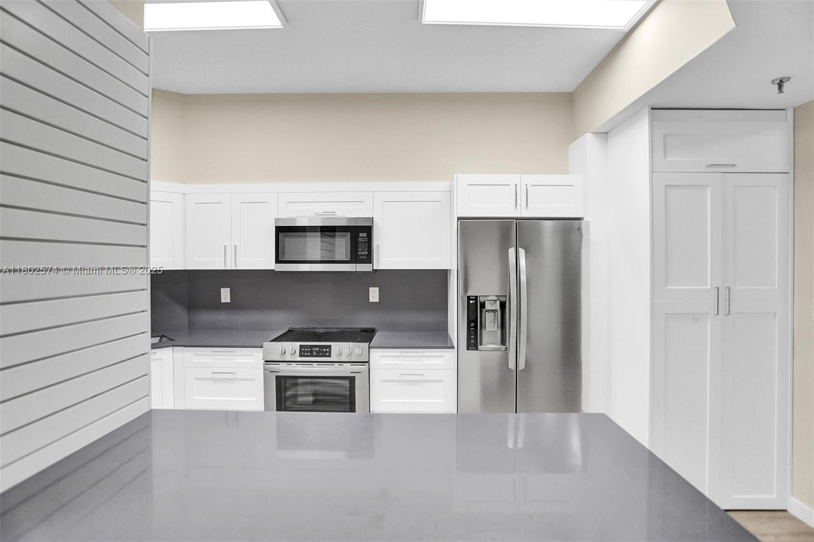 Property photo # 4