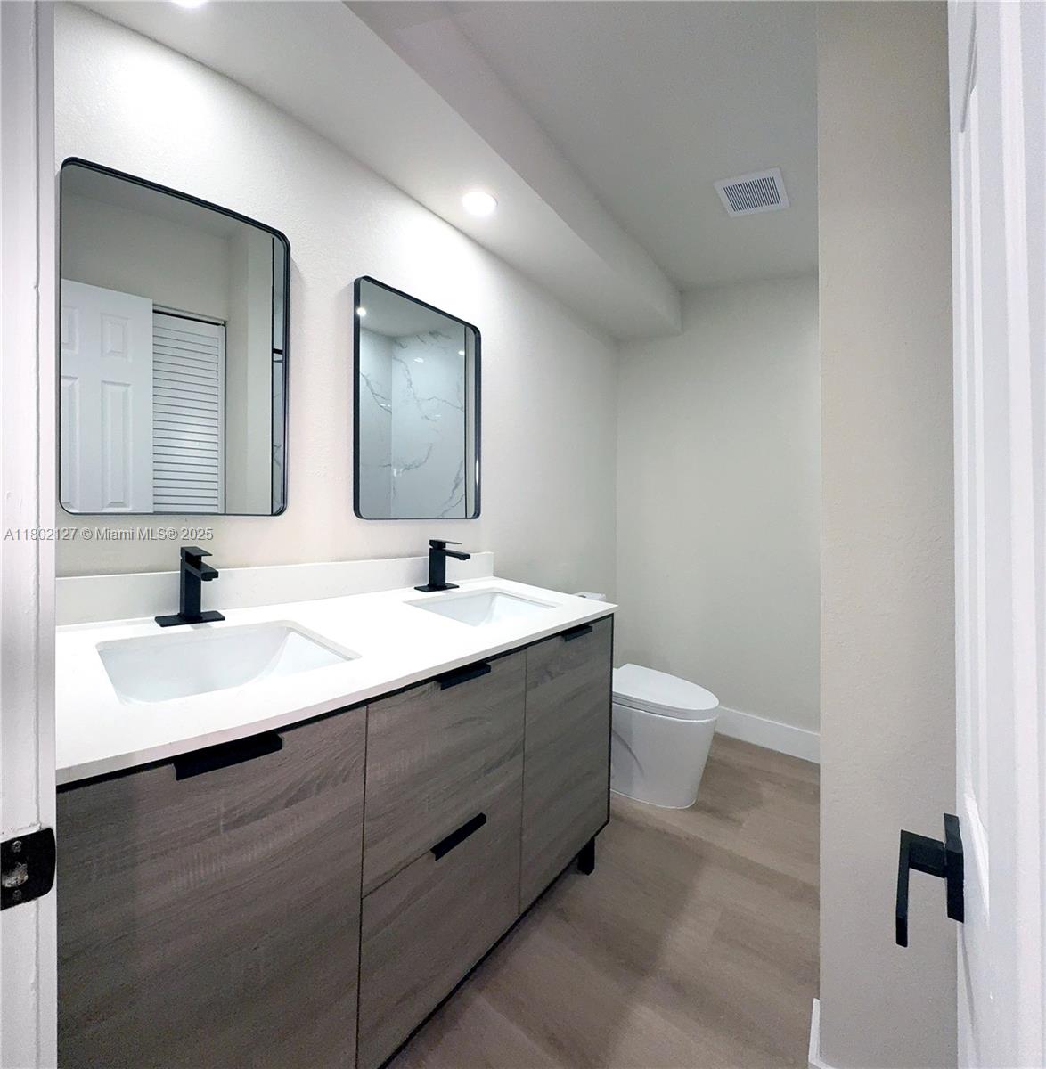 5531 SW 38th St, West Park, Florida image 15