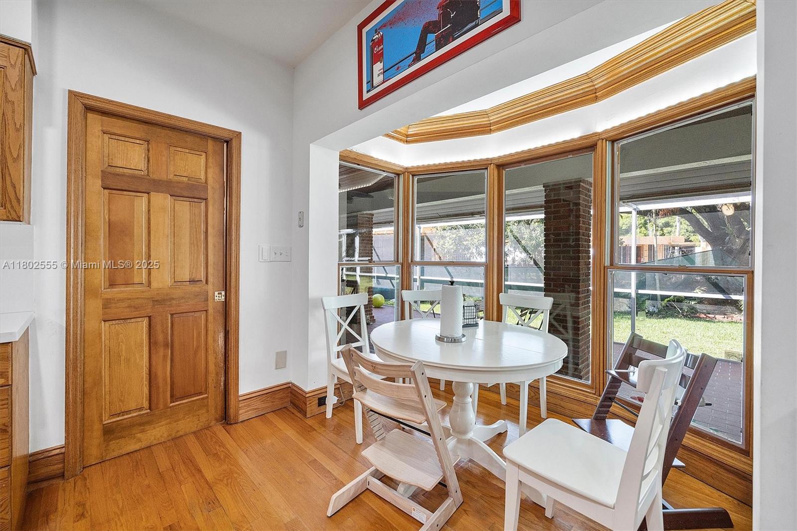 415 Tivoli Ave, Coral Gables, Florida image 10