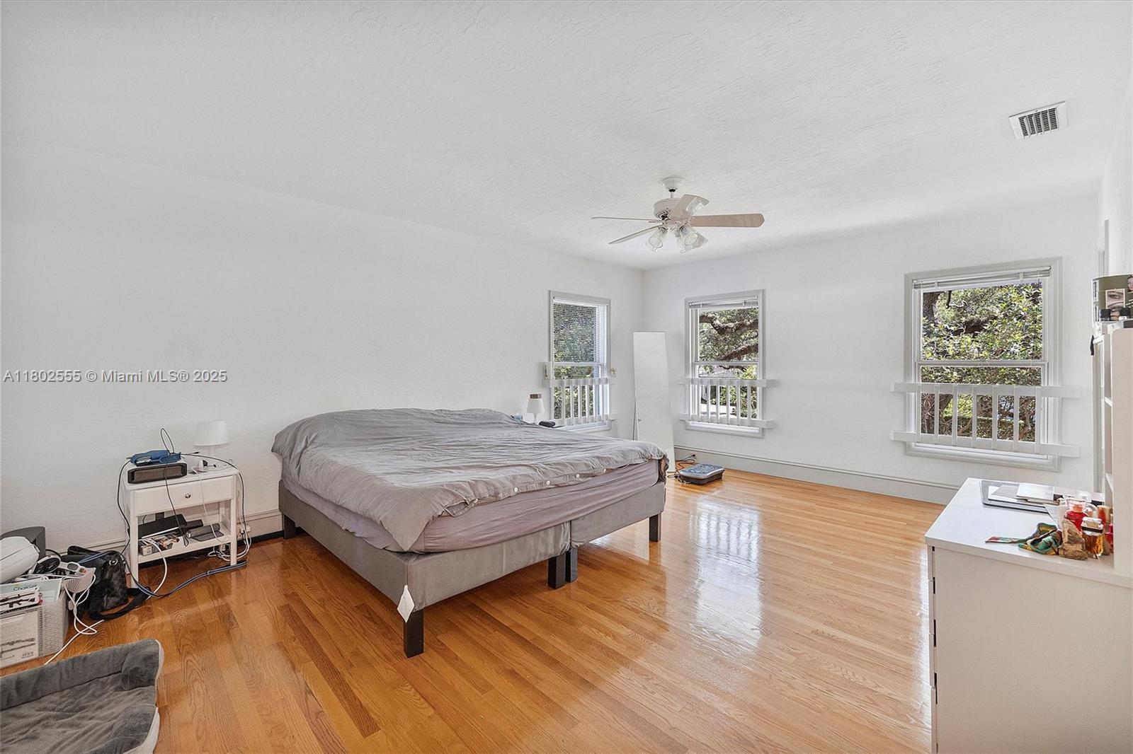 415 Tivoli Ave, Coral Gables, Florida image 18