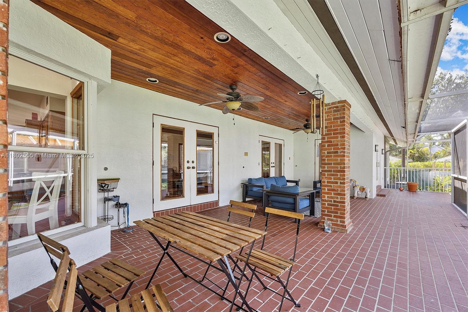 415 Tivoli Ave, Coral Gables, Florida image 35