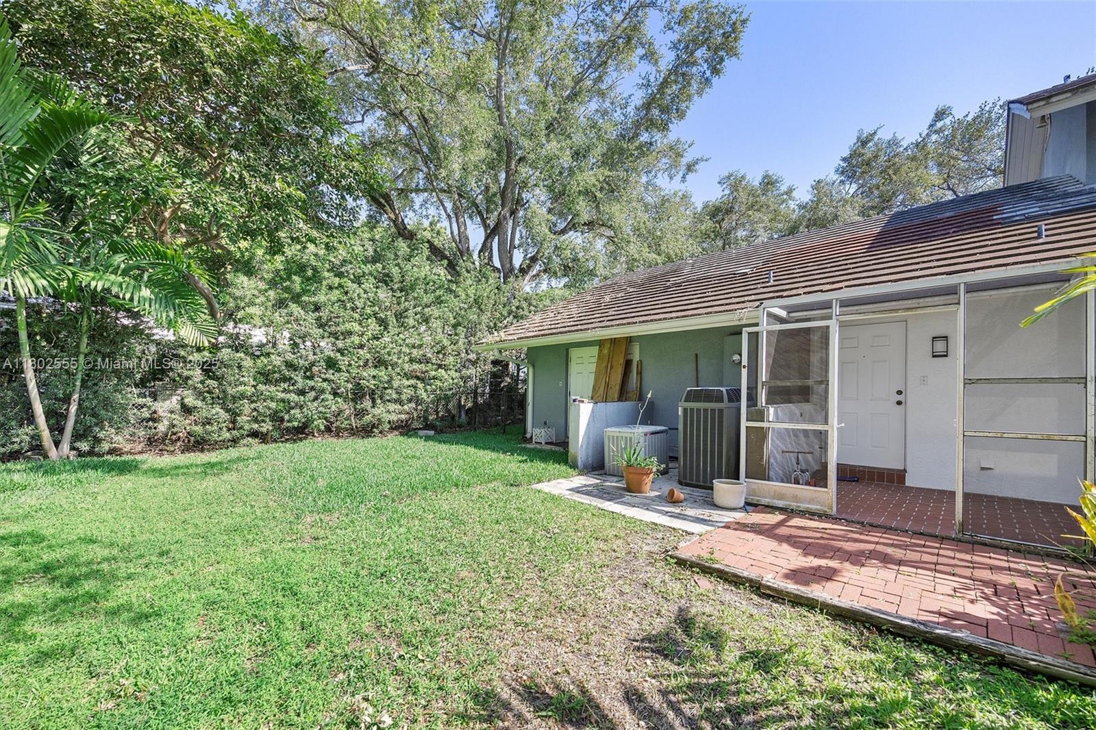415 Tivoli Ave, Coral Gables, Florida image 39