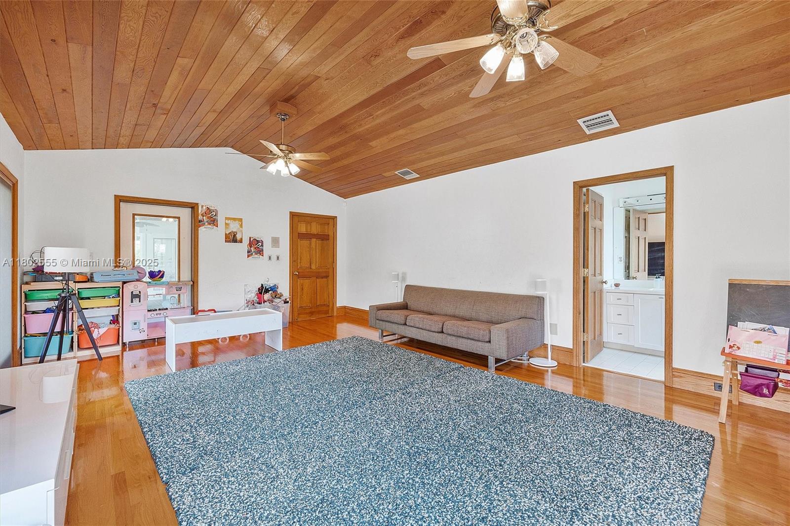 415 Tivoli Ave, Coral Gables, Florida image 7