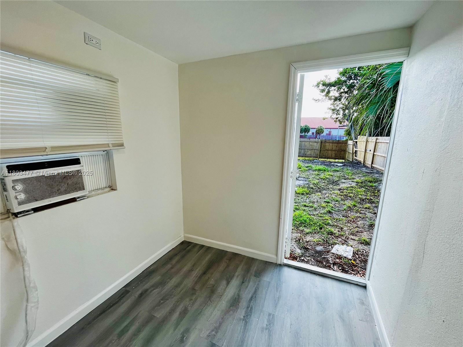Property photo # 4