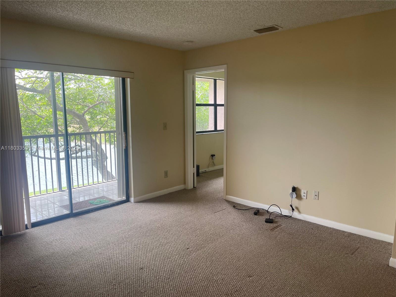 1124 NW 106th Ter #202, Pembroke Pines, Florida image 14