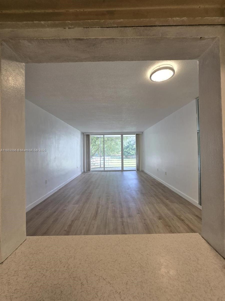 1201 NE 191st St #G211, Miami, Florida image 8