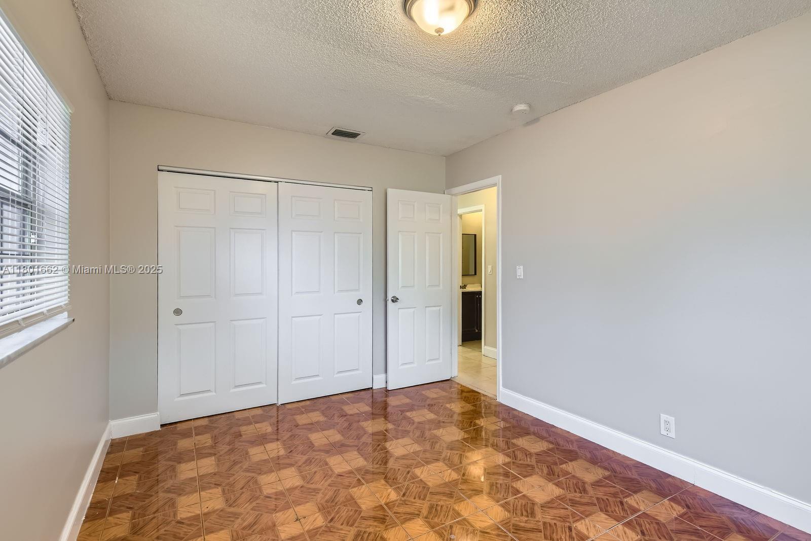 6714 Boulevard Of Champions, North Lauderdale, Florida image 16
