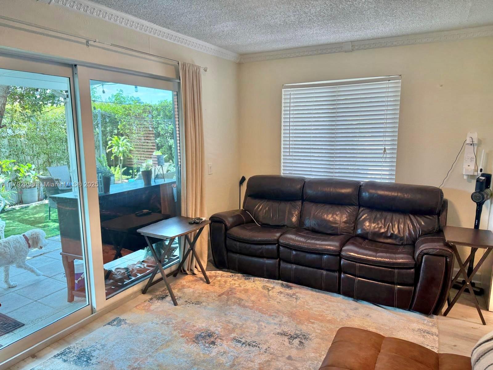 11360 NW 31st St, Sunrise, Florida image 9
