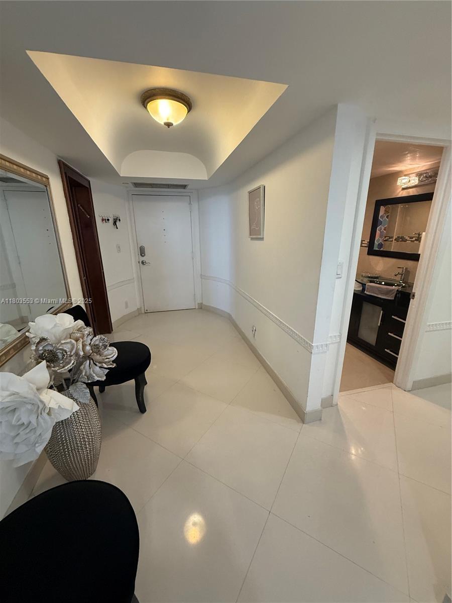 1912 S Ocean Dr #3D, Hallandale Beach, Florida image 19