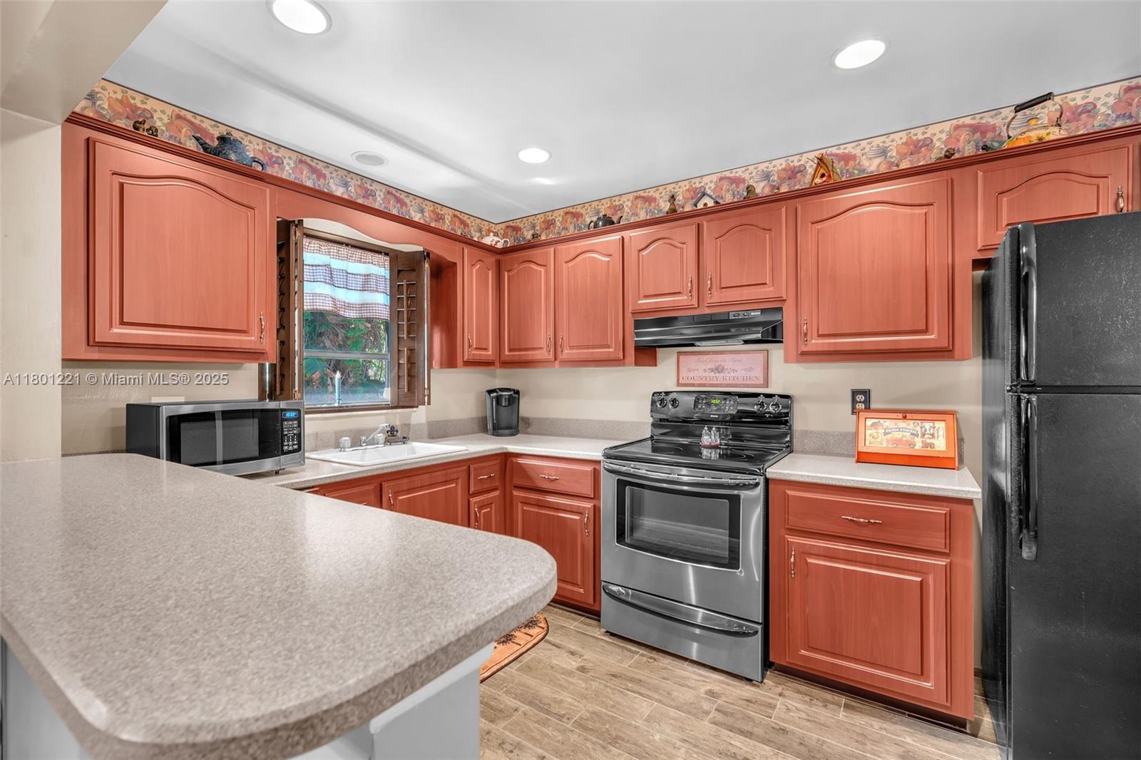 2218 Nova Village Dr, Davie, Florida image 15