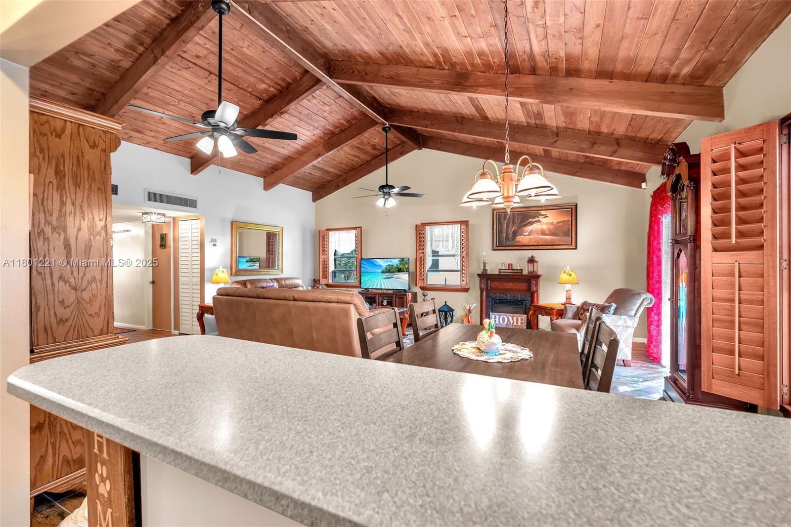 2218 Nova Village Dr, Davie, Florida image 20