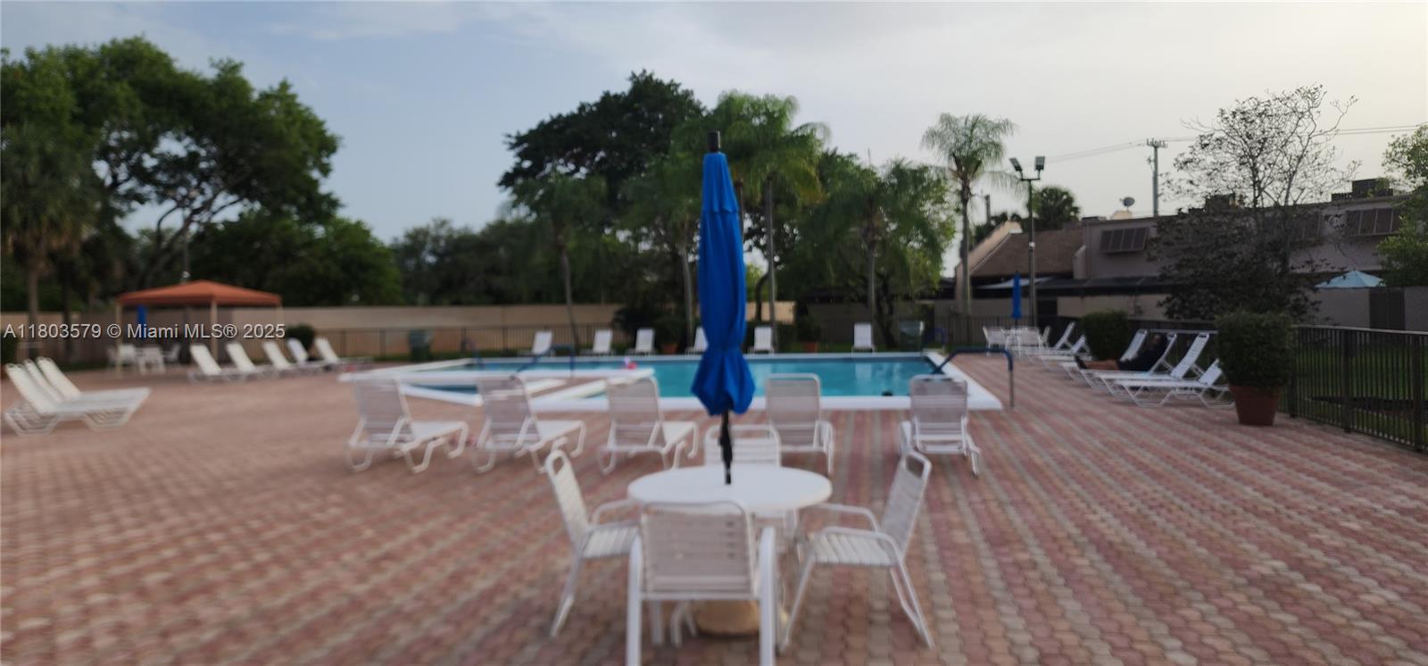 12305 NW 11th Ct, Pembroke Pines, Florida image 2