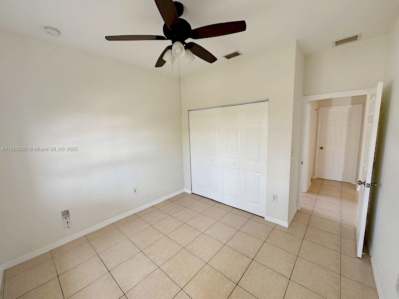 Residential, Miami, Florida image 13