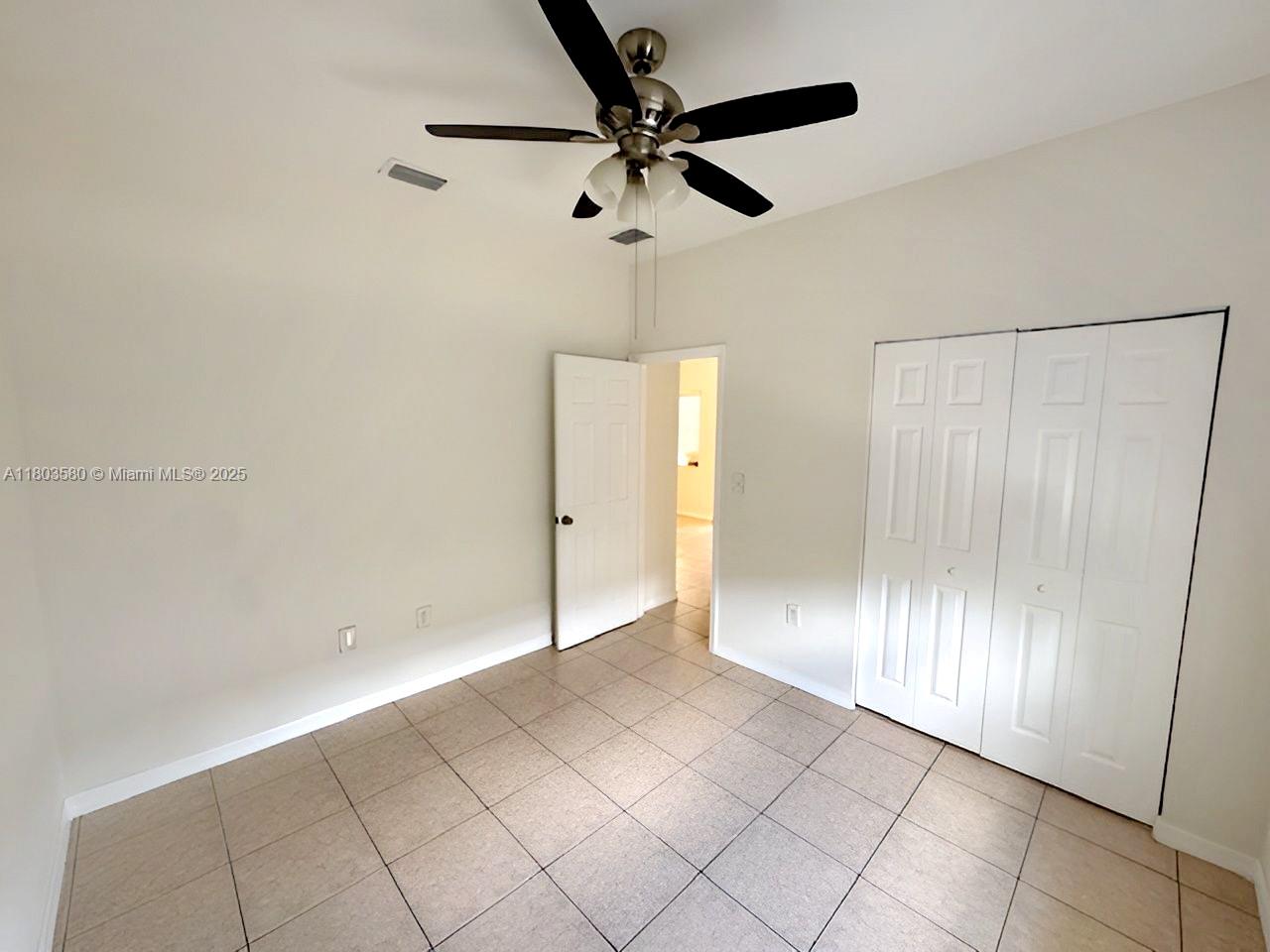 Residential, Miami, Florida image 16