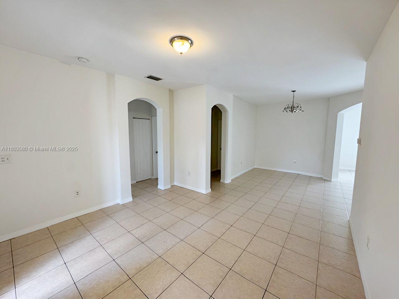 Residential, Miami, Florida image 4