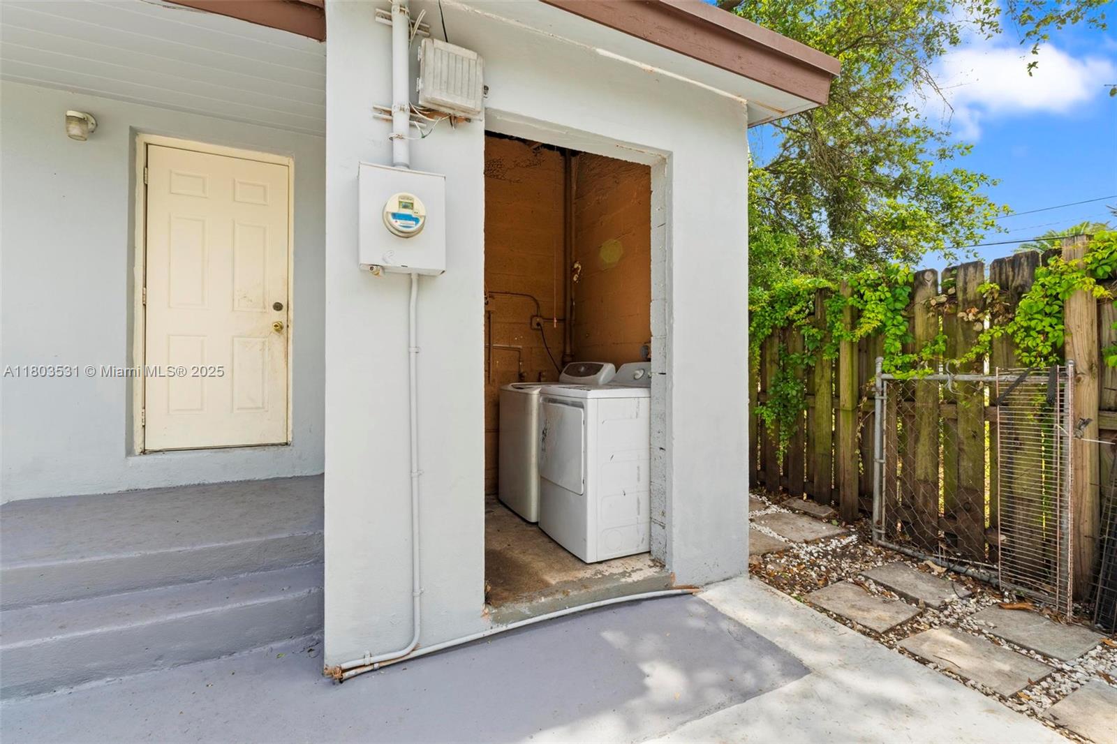 941 NW 76th St, Miami, Florida image 22
