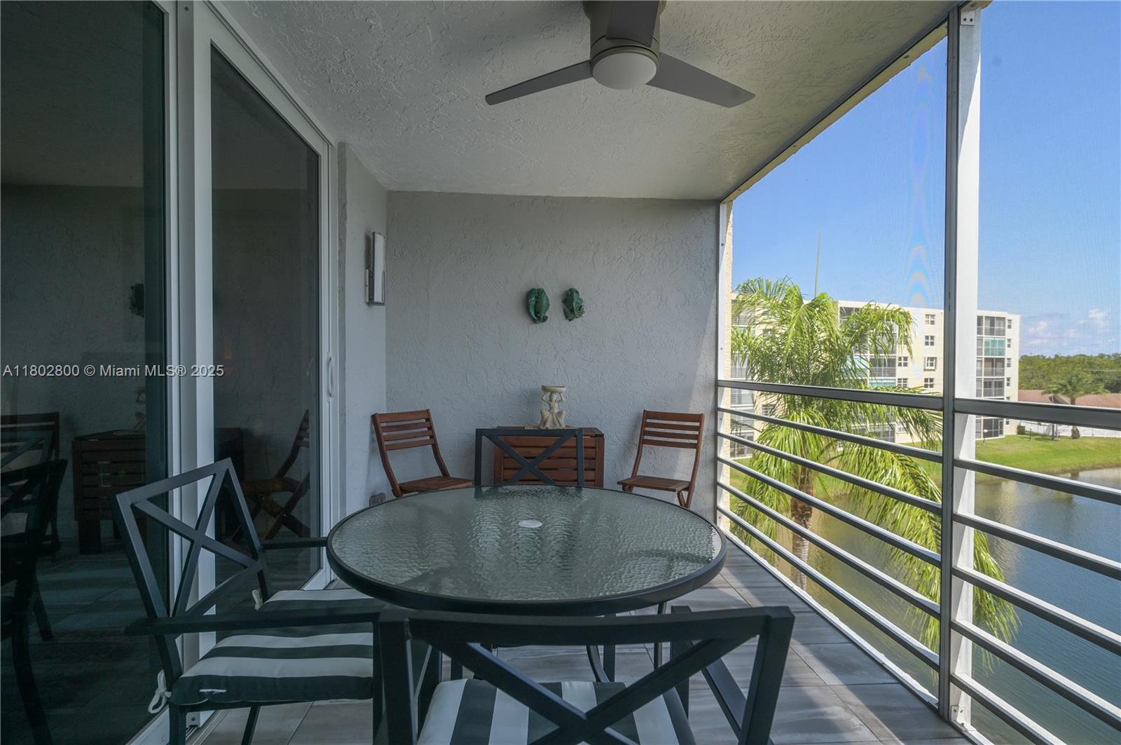 401 SE 3rd St #403, Dania Beach, Florida image 18