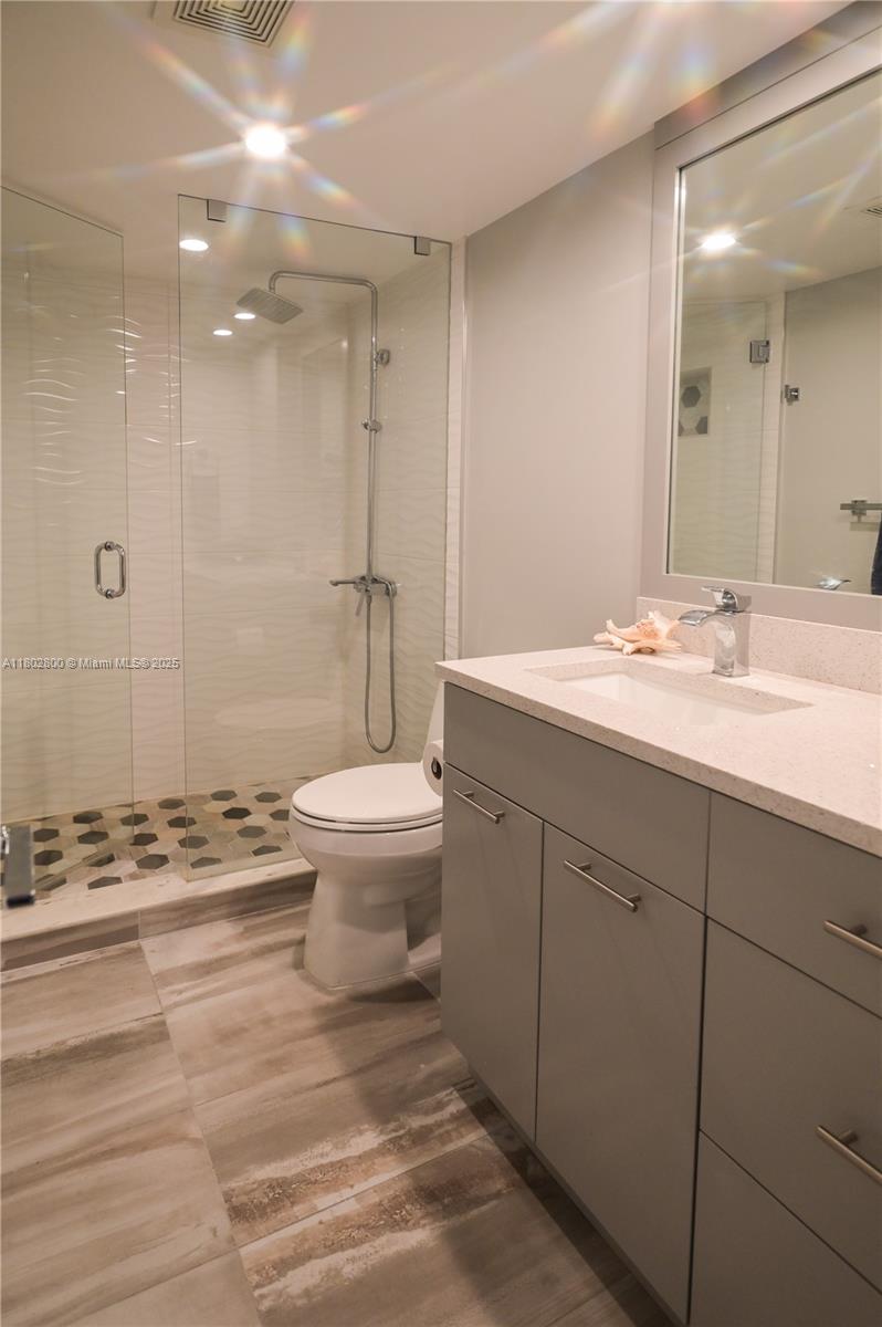 401 SE 3rd St #403, Dania Beach, Florida image 25