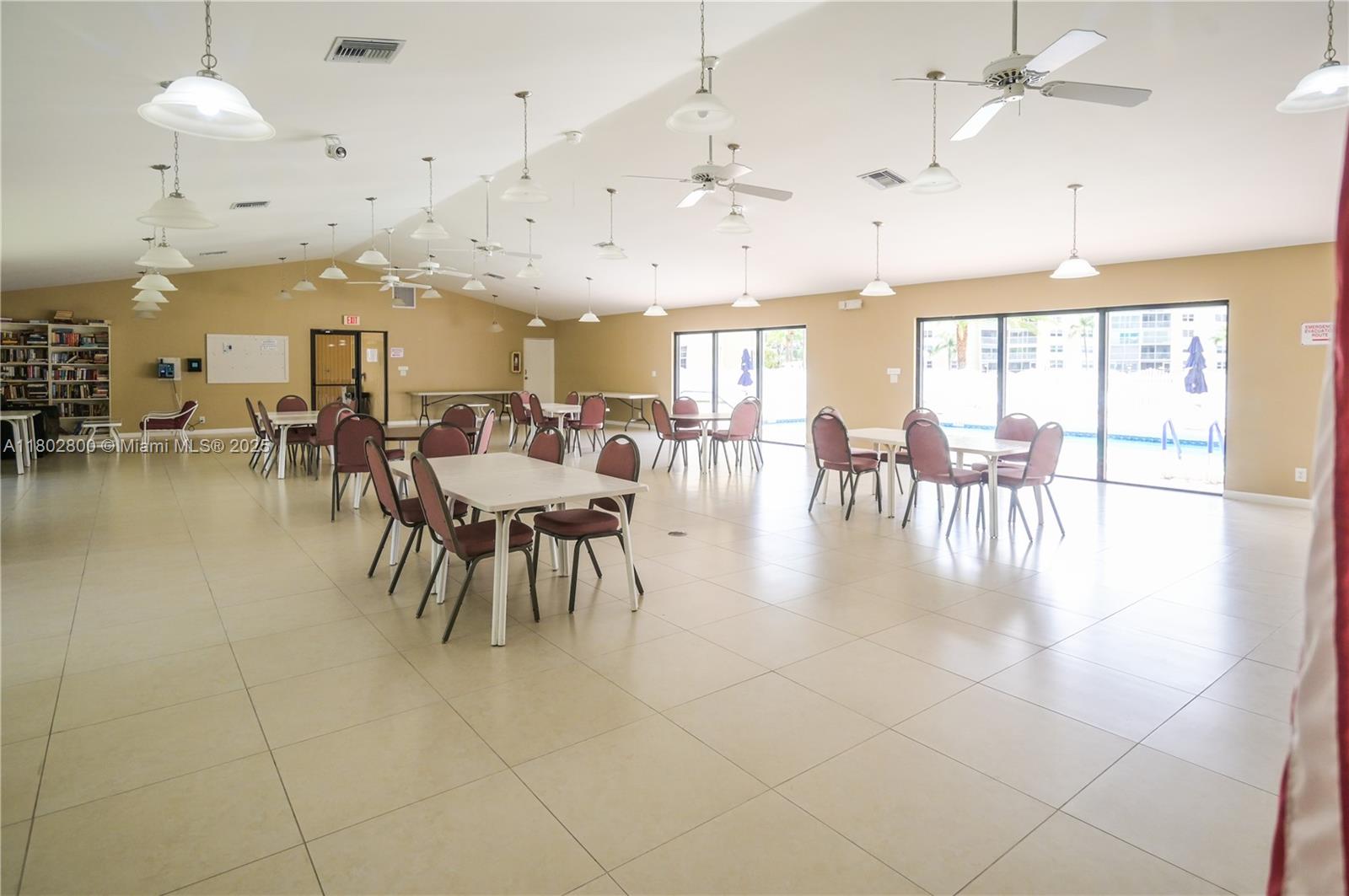 401 SE 3rd St #403, Dania Beach, Florida image 50