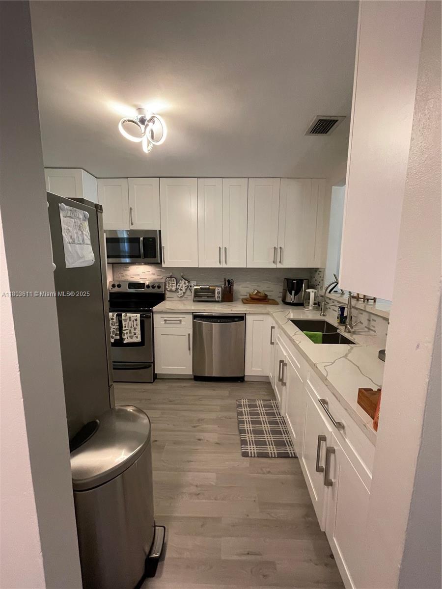 6260 S Falls Cir Dr #102, Lauderhill, Florida image 7