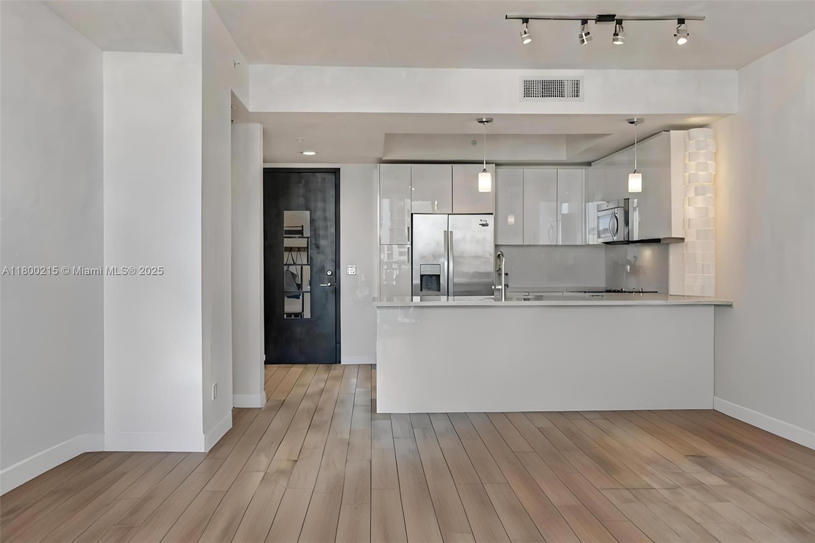 999 SW 1st Ave #2509, Miami FL 33130