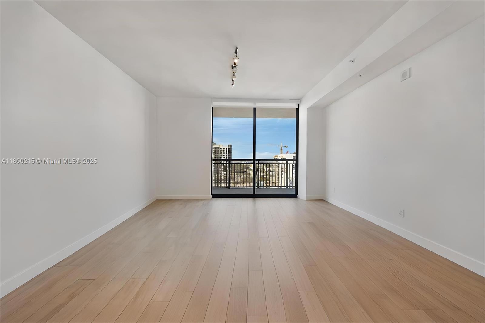999 SW 1st Ave #2509, Miami FL 33130