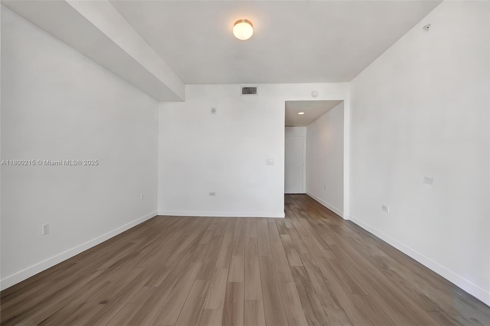 999 SW 1st Ave #2509, Miami FL 33130