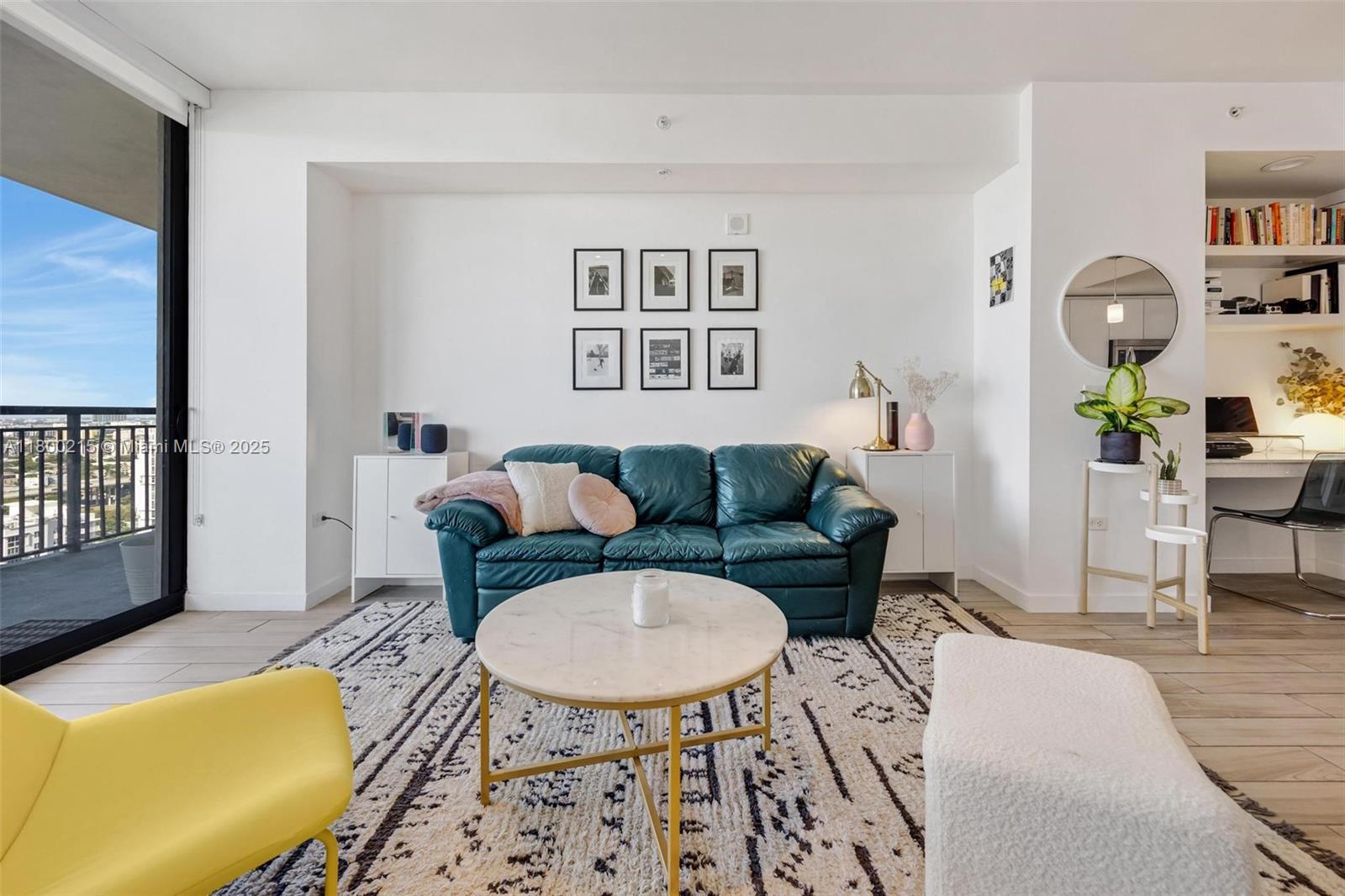999 SW 1st Ave #2509, Miami FL 33130
