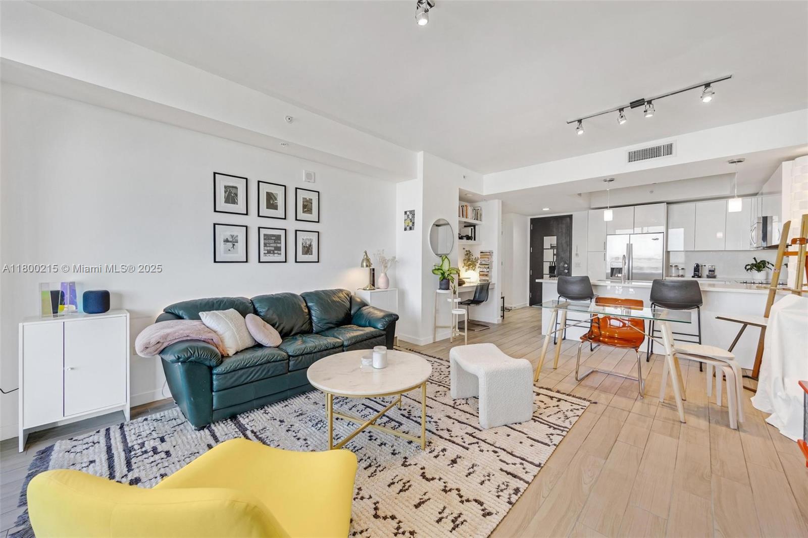 999 SW 1st Ave #2509, Miami FL 33130