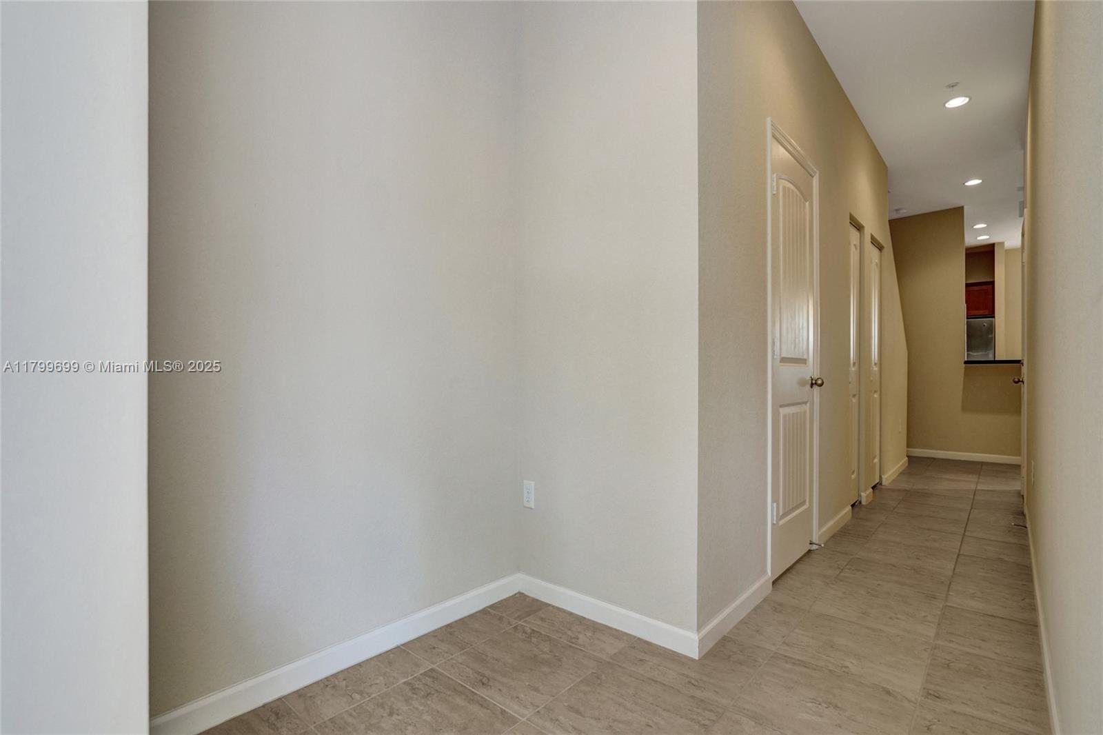701 SW 2nd Ln, Pompano Beach, Florida image 13