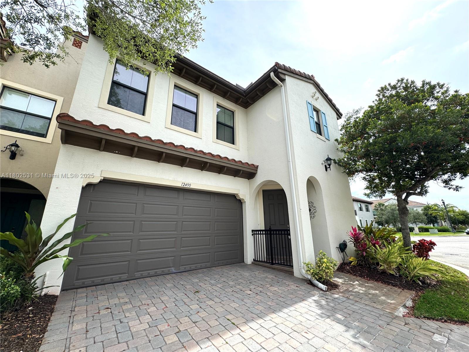 Casa en Venta en Sunrise, FL