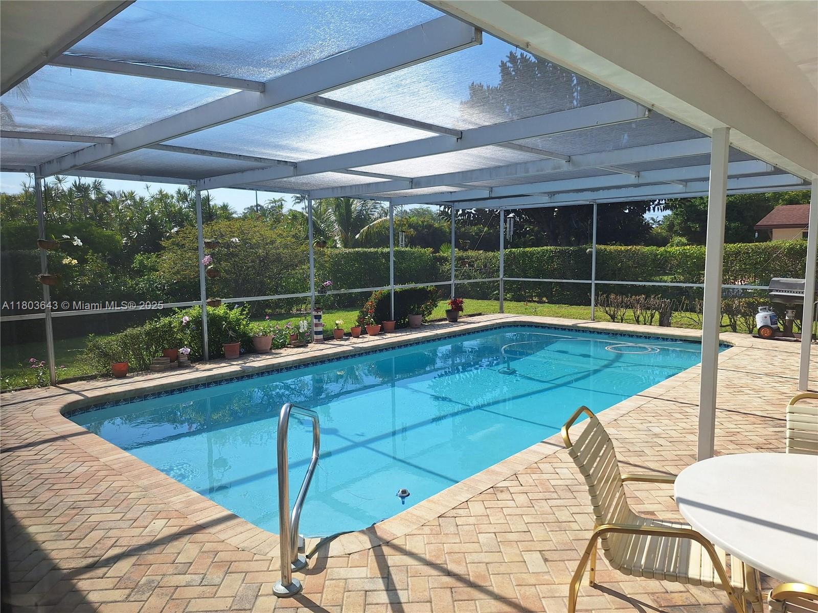 1101 SW 75th Ter, Plantation, Florida image 2