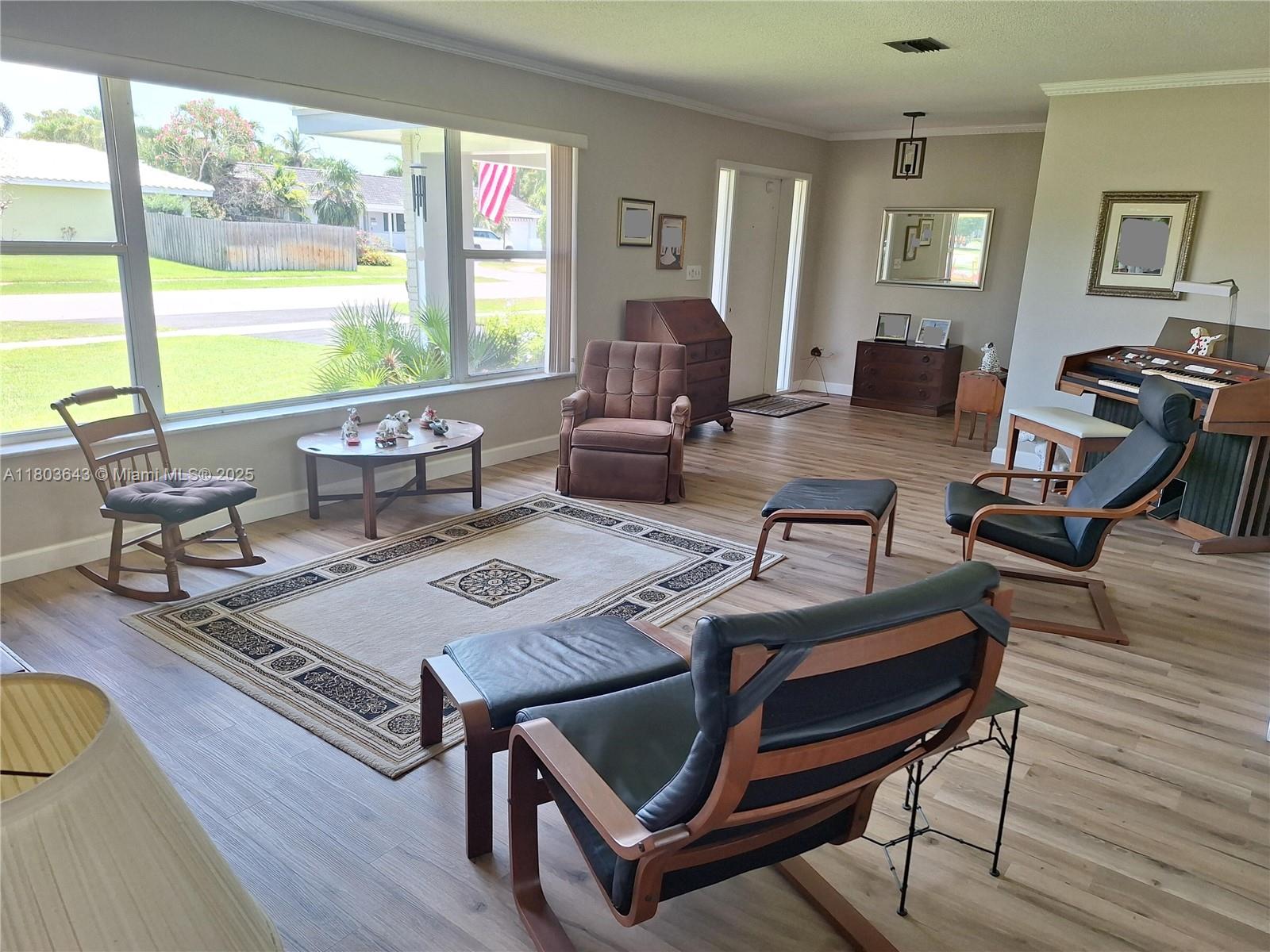 1101 SW 75th Ter, Plantation, Florida image 5