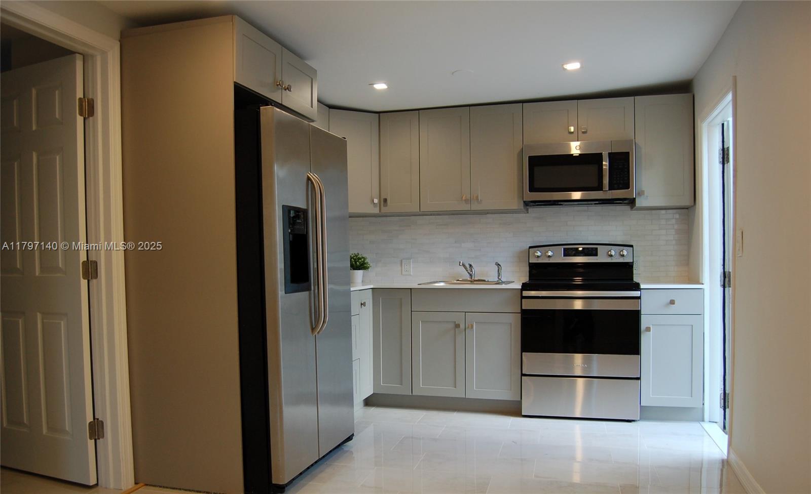 Property photo # 2