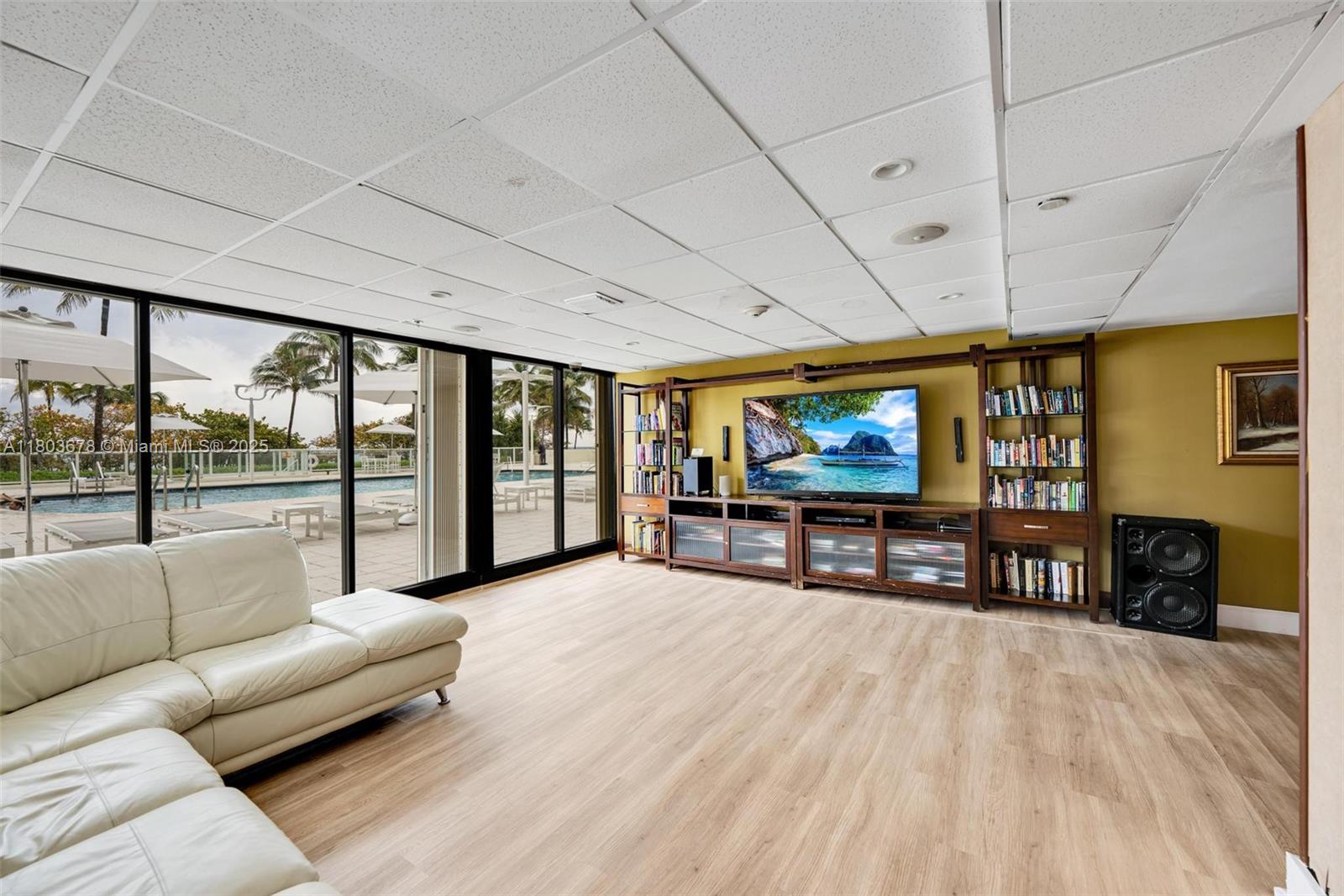 10185 Collins Ave #1502, Bal Harbour, Florida image 19