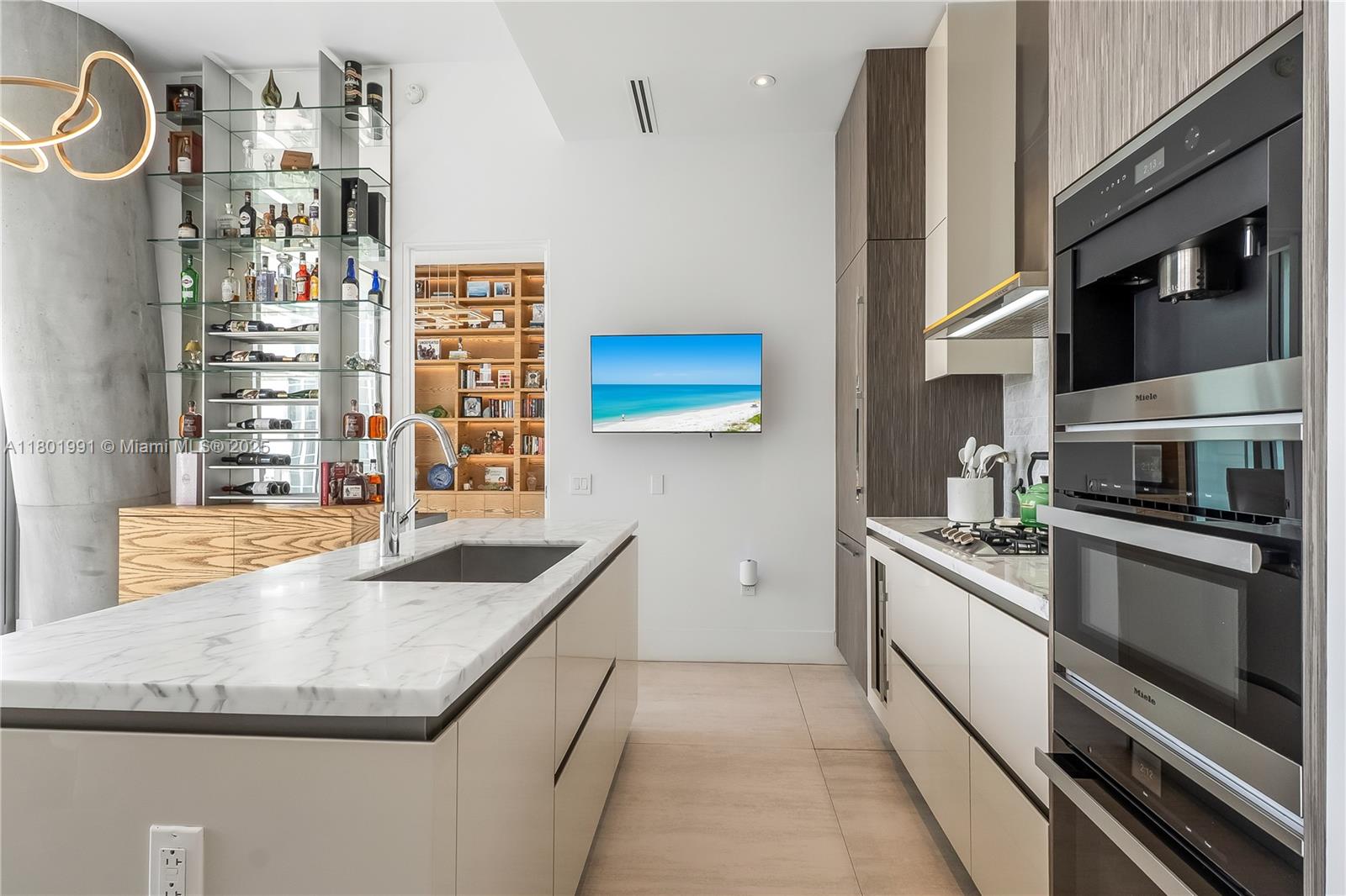 2669 S Bayshore Dr #804N, Miami, Florida image 9