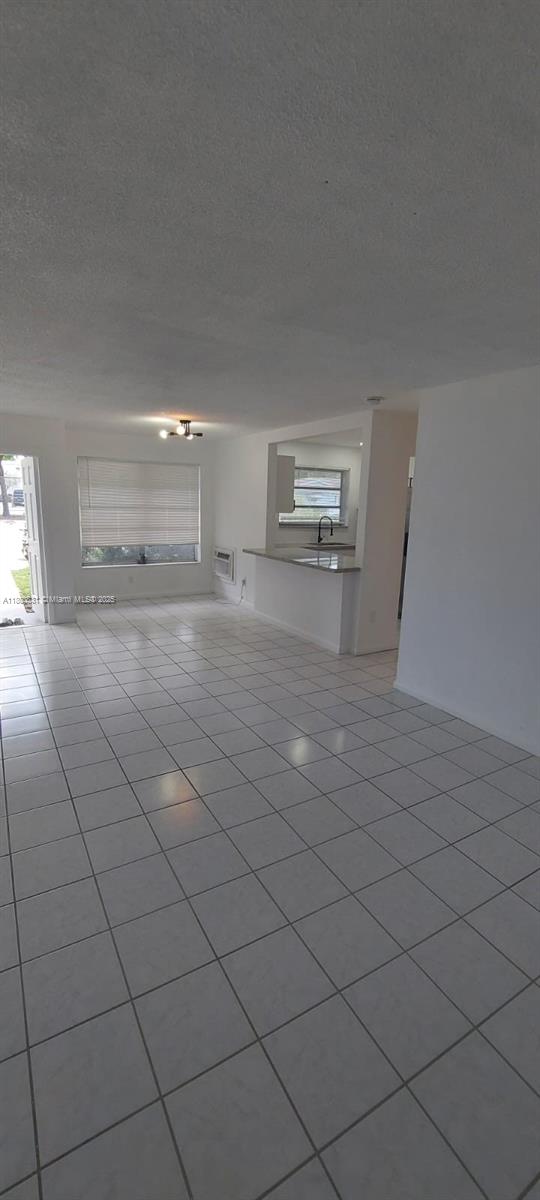 3033 NW 43rd Ave #108, Lauderdale Lakes, Florida image 1