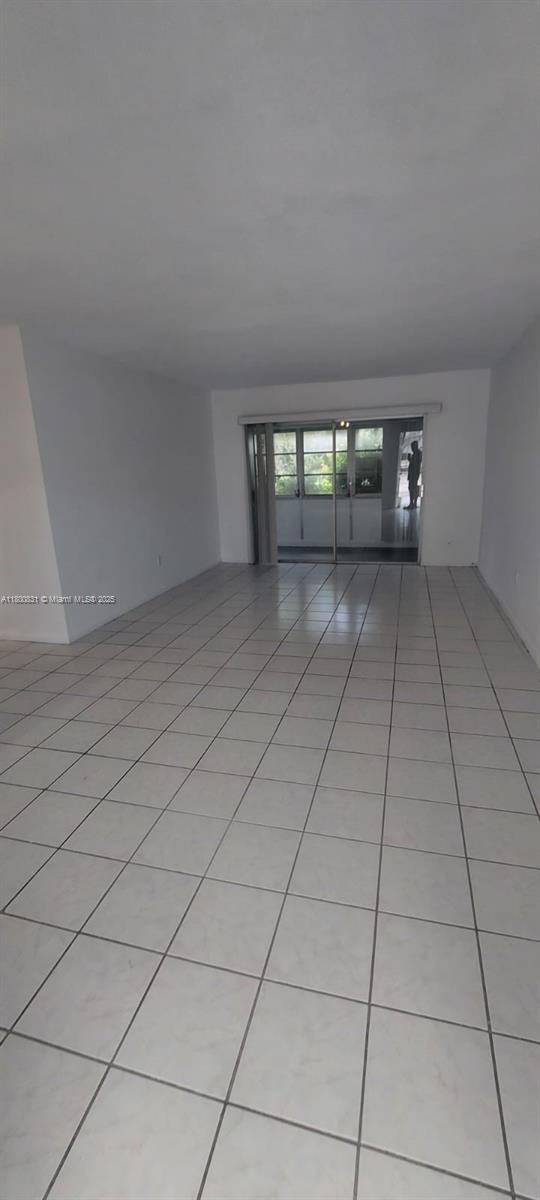 3033 NW 43rd Ave #108, Lauderdale Lakes, Florida image 2