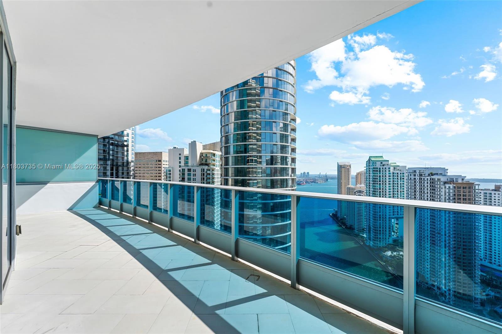 200 Biscayne Boulevard Way #4005, Miami, Florida image 2